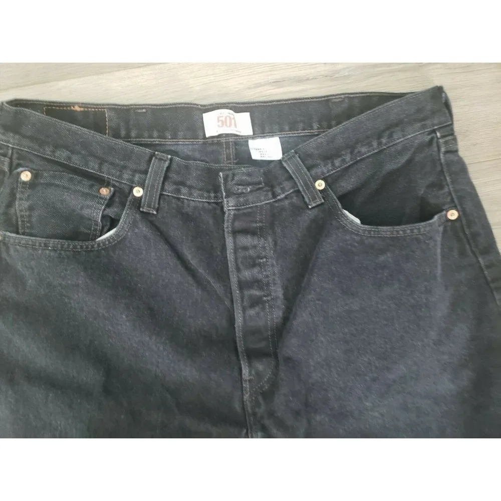 Levis 501 Button Fly Mens Jeans 38×32 Black Denim - Picture 4 of 5